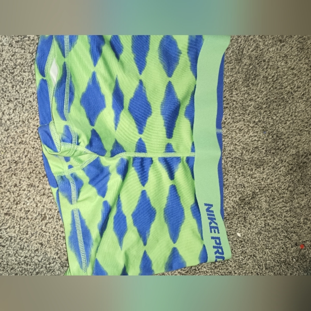 Nike pros